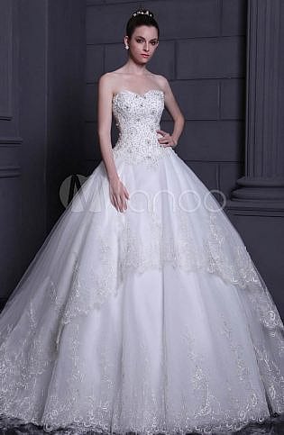 White Ball Gown Strapless Tulle Bridal Wedding Dress