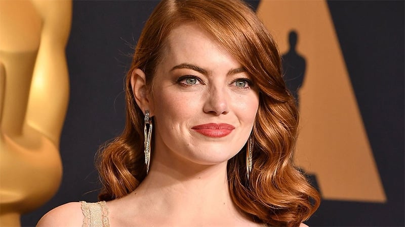 Emma Stone Hollywood Waves