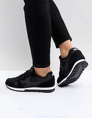 Nike Black & White Md Runner Sneakers