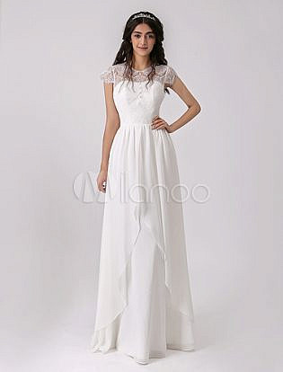 2018 Destination Wedding Dress With Eyelash Lace Bodice
