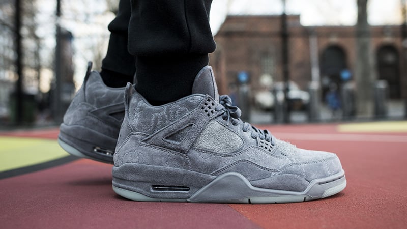 Air Jordan IV Kaws