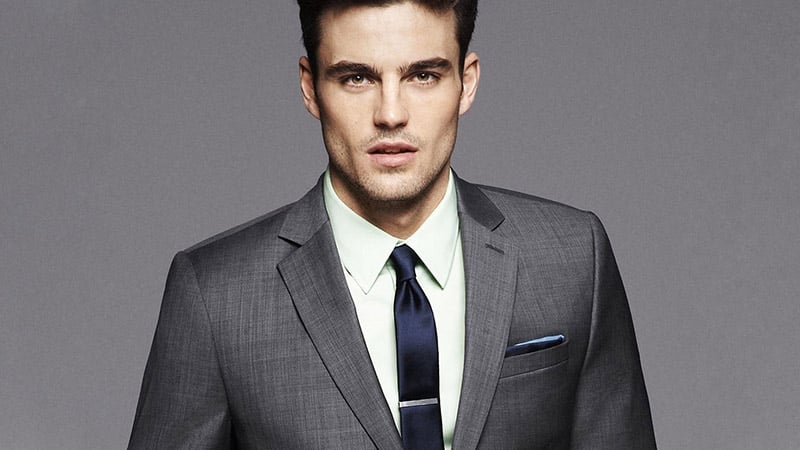 How To Wear A Tie Clip - A Modern Men's Guide