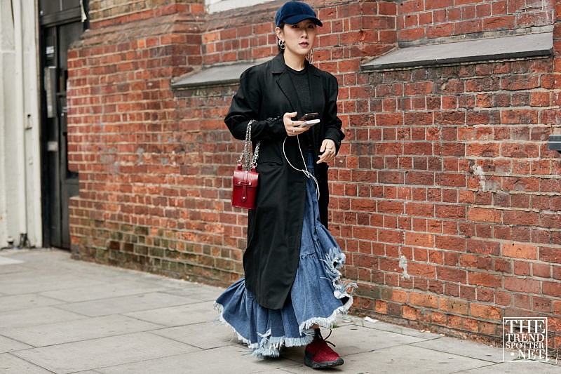 London Fashion Week Spring Summer 2019 Street Style (10 Of 59)