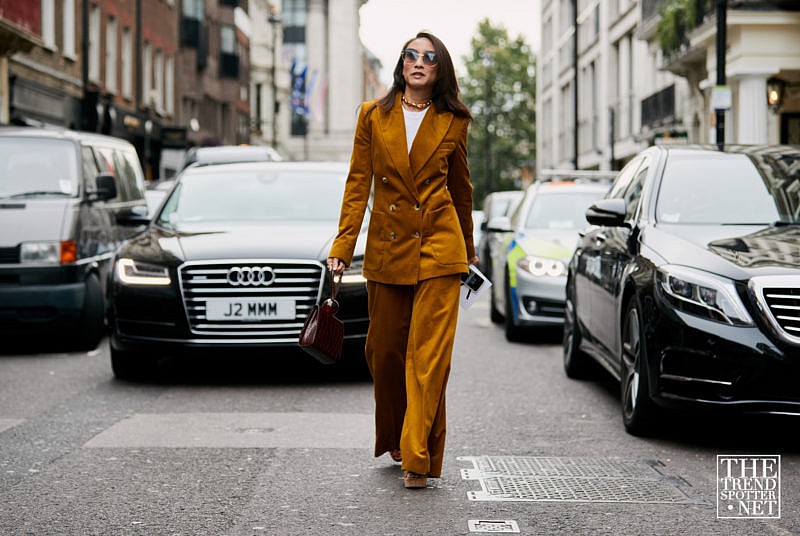 London Fashion Week Spring Summer 2019 Street Style (40 Of 59)