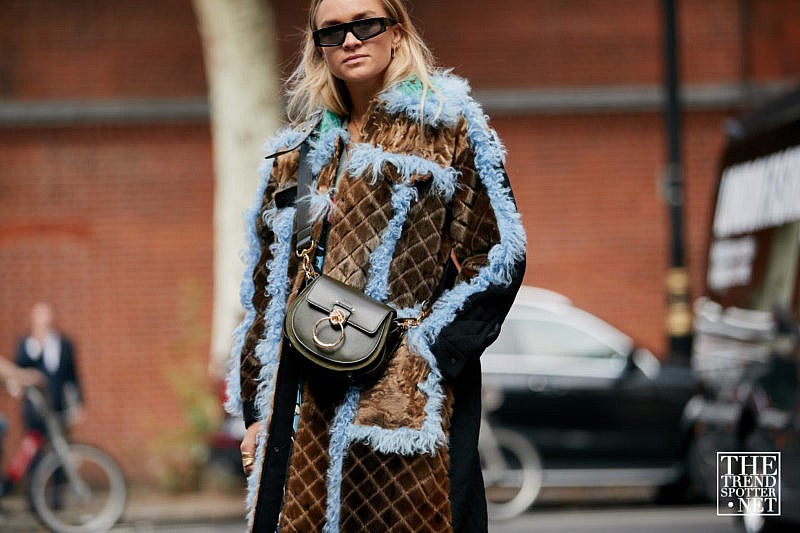 London Fashion Week Spring Summer 2019 Street Style (42 Of 59)