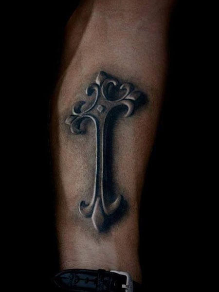 Tatuaje cruzado