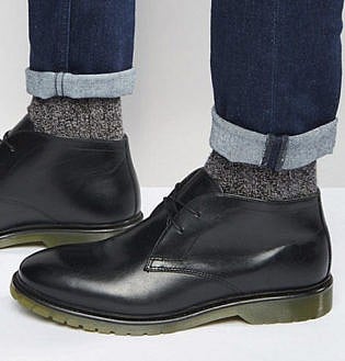 clark boots black