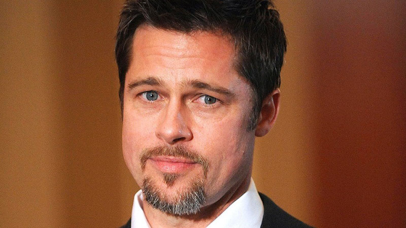 How To Get Brad Pitt S Best Haircuts The Trend Spotter