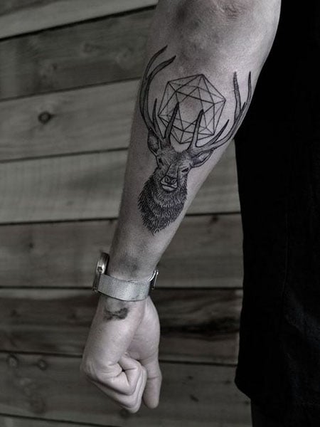 81 Indescribale Forearm Tattoos You Wish You Had