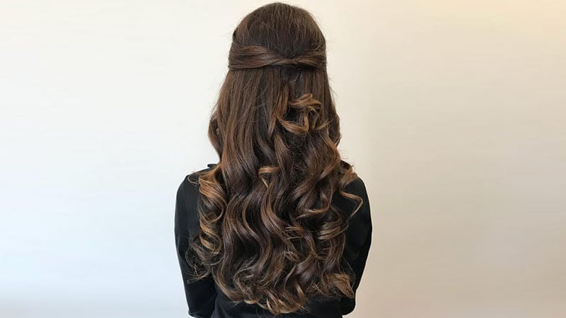 The Best Prom Hairstyles For All Hair Lengths Thetrendspotter