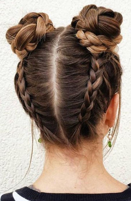 20 Stylish Bun Hairstyles To Try In 2020 The Trend Spotter