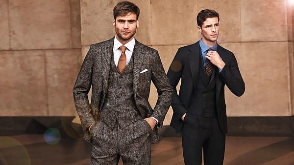 A Guide to Men's Christmas Party Outfits & Attire