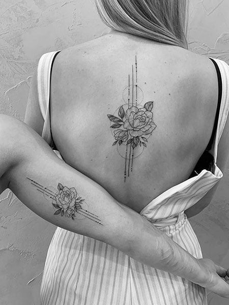 79 Hearty Matching Best Friend Tattoos with Meanings