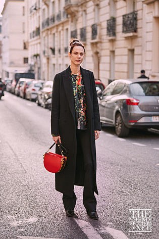 Paris Men's Fashion Week Aw 2019 Street Style Women 25