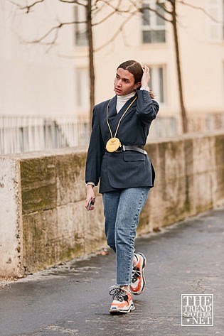 Paris Men's Fashion Week Aw 2019 Street Style Women 38