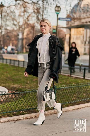 Paris Men's Fashion Week Aw 2019 Street Style Women 52