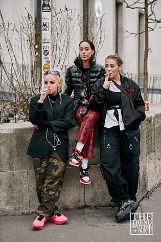Paris Men's Fashion Week Aw 2019 Street Style Women 6