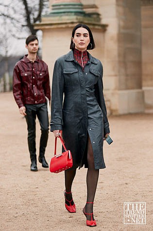 Paris Men's Fashion Week Aw 2019 Street Style Women 67