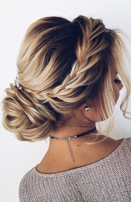 20 Stunning Updos For Short Hair In 2021 The Trend Spotter