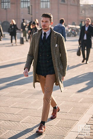 The Best Street Style From Pitti Uomo A W 2019 (124 Of 211)