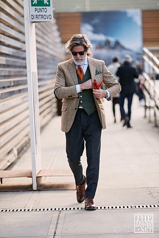 The Best Street Style From Pitti Uomo A W 2019 (198 Of 211)