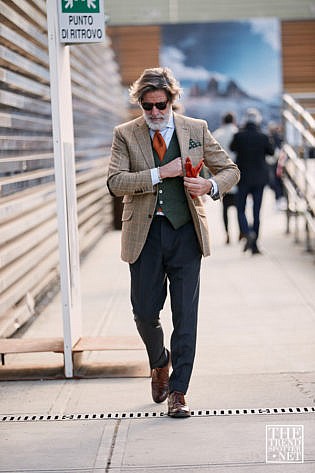 The Best Street Style From Pitti Uomo A W 2019 (198 Of 211)