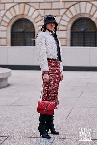 New York Fashion Week Aw Street Style Women 130