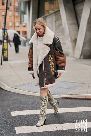 New York Fashion Week Aw Street Style Women 14