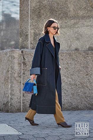 New York Fashion Week Aw Street Style Women 159