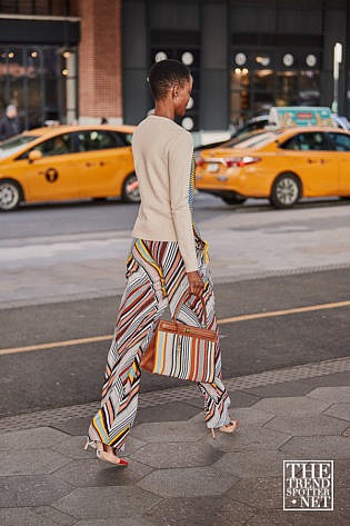 New York Fashion Week Aw Street Style Women 164