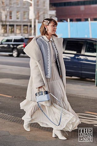 New York Fashion Week Aw Street Style Women 165