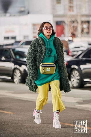 New York Fashion Week Aw Street Style Women 174