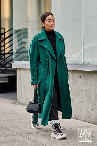 New York Fashion Week Aw Street Style Women 191