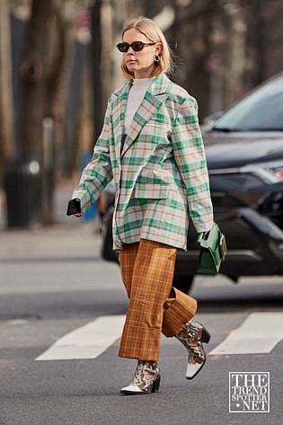 New York Fashion Week Aw Street Style Women 193