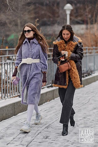 New York Fashion Week Aw Street Style Women 198