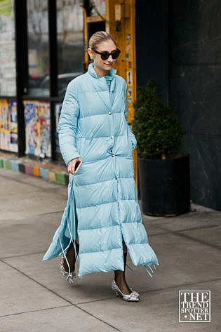 New York Fashion Week Aw Street Style Women 20