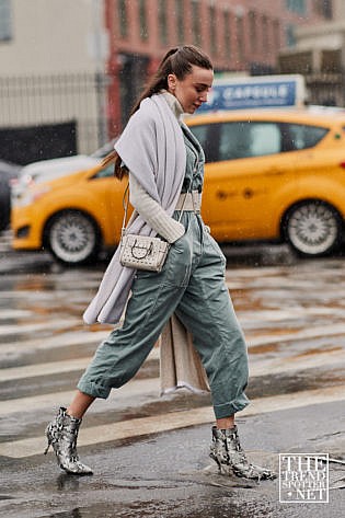 New York Fashion Week Aw Street Style Women 200