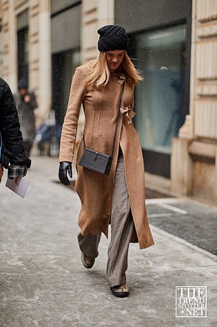 New York Fashion Week Aw Street Style Women 218