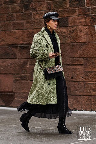 New York Fashion Week Aw Street Style Women 223