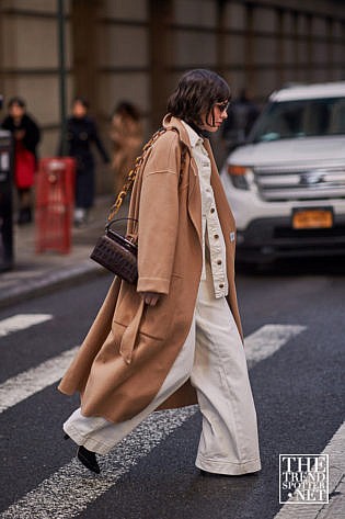 New York Fashion Week Aw Street Style Women 235