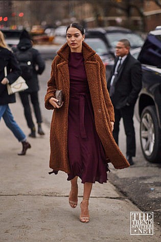 New York Fashion Week Aw Street Style Women 241