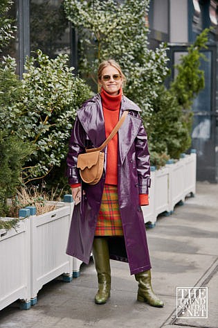 New York Fashion Week Aw Street Style Women 25