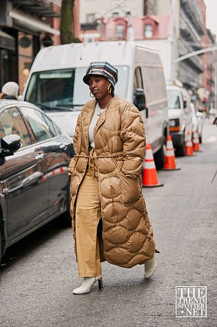 New York Fashion Week Aw Street Style Women 30