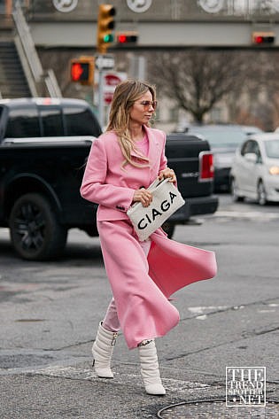 New York Fashion Week Aw Street Style Women 41