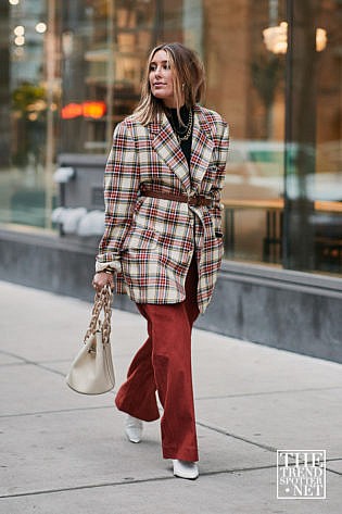 New York Fashion Week Aw Street Style Women 49