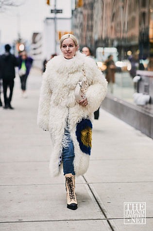 New York Fashion Week Aw Street Style Women 50