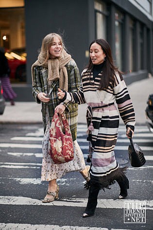 New York Fashion Week Aw Street Style Women 54