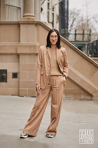 New York Fashion Week Aw Street Style Women 7