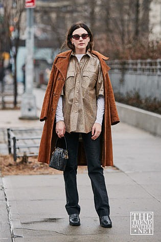 New York Fashion Week Aw Street Style Women 73