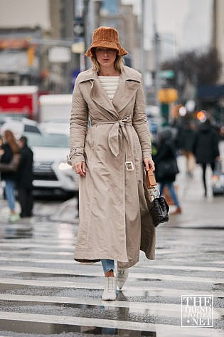 New York Fashion Week Aw Street Style Women 76